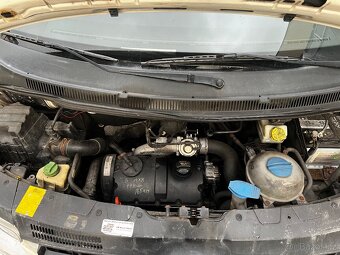Volkswagen Transporter T5, 1,9 TDI, 77 Kw - 20