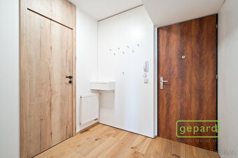 Mezonetový byt 289m2, 3 parkovací stání - 20