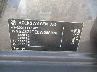 VW TOURAN 1,4CGI 110KW CNG bez koroze 05/2011 - 20