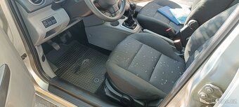 PRODÁM MAZDA 2, 1.2 BENZÍN, velmi pěkný stav, klima, nové pn - 20