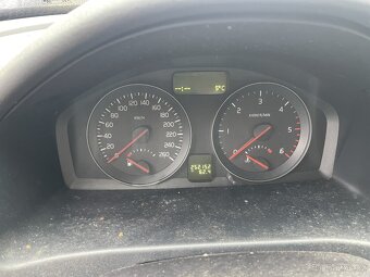 Volvo v 50 2010 , 2.0 TDI 100kw 019-26 - 20