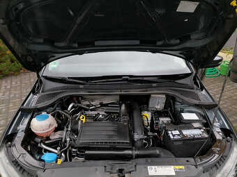 Škoda Fabia 1.2i 66kwR2017NehavarovanáNelakovanáJenServŠkoda - 20