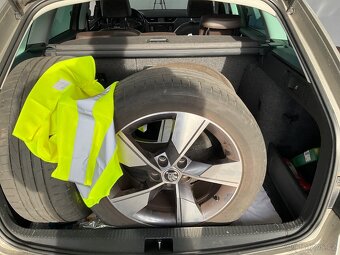 Škoda Octavia SCOUT 2.0TDi RS 135kW DSG 2015 - 20