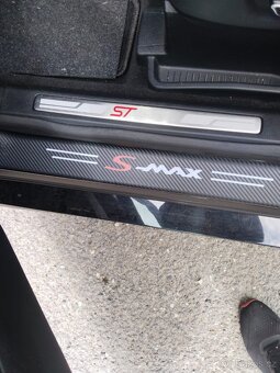 FORD S-MAX ST-LINE - 20