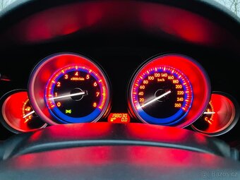 Mazda 6 2.0i 114KW MANUÁL 1MAJITEL VÝHŘEV SENZORY FACELIFT - 20