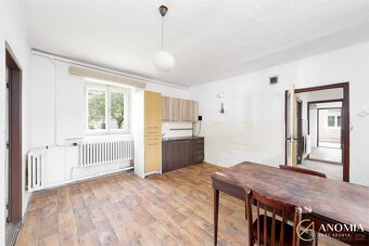 Prodej rodinného domu/rekreační chalupy, 1479 m² - Vesce - 20