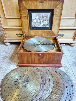 Velký starožitný Polyphon Musikwerke, rok 1898 - 20