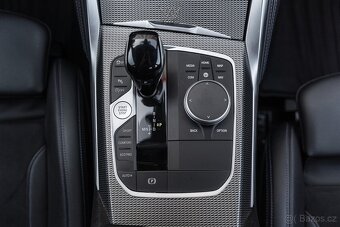 BMW M240i Coupé xDrive G42 + M Performance Paket DPH - 20
