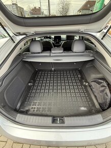 Hyundai IONIQ elektric, 2020, 38kWh, 42 tis. km, plná výbava - 20