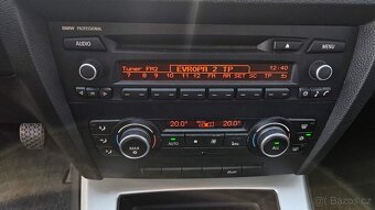 BMW 316i E91 m.2011 STK 9/27 xenony, park.senzory, nové ČR - 20