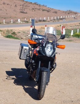 KTM ADVENTURE 1050 TOP STAV - 20