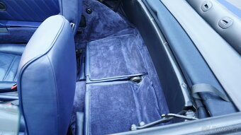 Porsche 964 Carrera 2 Cabrio – klasika s charismatem - 20