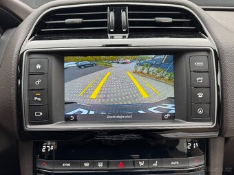 Jaguar F-Pace 30D AWD PRESTIGE ČR DPH - 20