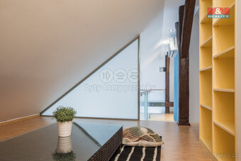 Pronájem bytu 6+1, 160 m², Praha 7, ul. Strojnická - 20