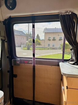 Obytná dodávka (vestavba) Volkswagen LT 35 plně nezávislá - 20