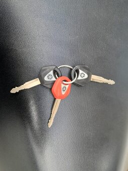 Yamaha X-Max 400 ABS, 2014, moc pěkný stav - 20