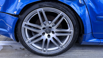Vůz na náhradní díly Audi RS4 B7 8E sedan 2007 BNS JMH LZ5F - 20