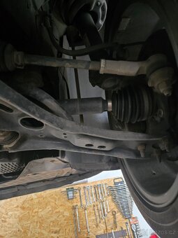 Volkswagen Golf VI 1,4TSi 90kW Highline - 20