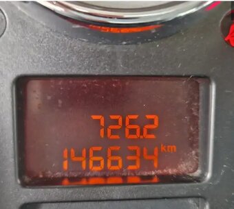Peugeot 207 CC 1,6 VTi 115Kw, rok 2011, 1. majitel - 20