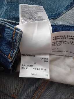Levi's dámské džíny s laclem vel. M - 20