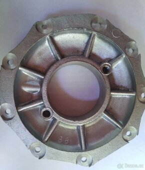 Originální nové hlavy z vojenského depozitu Dněpr Ural K750 - 20