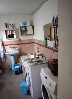 Dvoupodlažní Rodinný dům se zahradou - 20