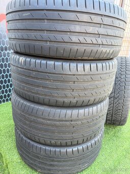 Passat B8 R-LINE - DVĚ SADY PNEU - 235/40 R19 - 20