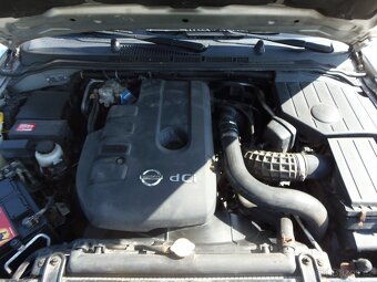 Nissan Pathfinder 2.5 DCi 4x4 tažné 3T - 20