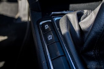 Škoda Superb Combi 1.6 TDI CR DPF Ambition GreenLine - 20