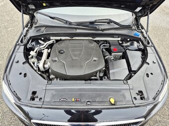 VOLVO V90 2.0D 2019-LED NAVI-DPH 1.MAJITEL TOP CENA - 20