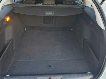 2021_PEUGEOT 308 II combi HDI_1.maj,kupa v ČR_199000Kč netto - 20