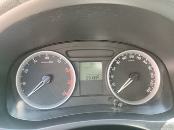 Fabia II combi 1,4 16V 63kW + tažné zařízení - 20