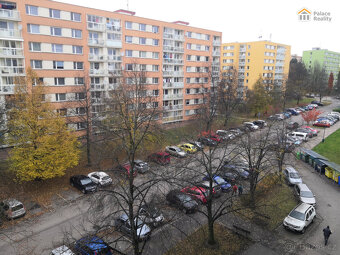 Pronájem moderního bytu 3+1 s lodžií v Jičíně - 20