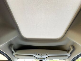 Ford Tourneo Connect 1.5TDCi/88kW 1.Maj. 7.Míst. r.v.2019 - 20
