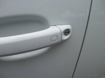 Audi Q3 2.0TDi Quattro, Navi, Tažné, Bezklíčové - 20