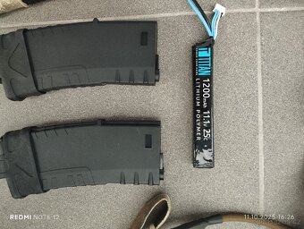 AIRSOFT KOMPLETNÍ VÝSTROJ A VYBAVENÍ - 20