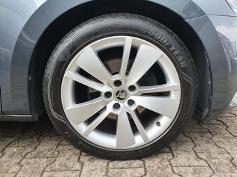Škoda Superb 3 Combi Style 2.0TDI 140kW DSG Matrix Virtual - 20