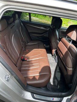 BMW 540D kombi G31 - 20