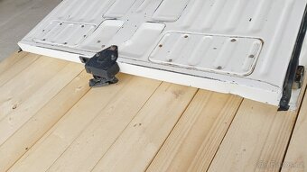 Nissan Patrol – Dveře výklopné bílé K160 5 tis - 20