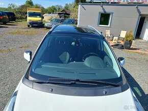 Peugeot 5008 2.0 HDI, 7 míst, 150 PS, panoramatická střecha - 20
