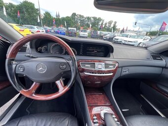 Mercedes Benz CL - Vozidlo nestojí u nás na place - 20