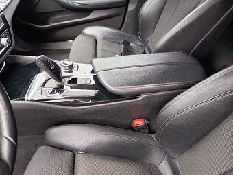 BMW 530D xDrive Sport Line 195KW  ČR  DPH - 20