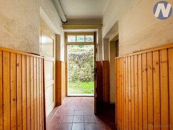 Prodej rodinného domu s řeznictvím, 190 m2, pozemek 596 m2,  - 20