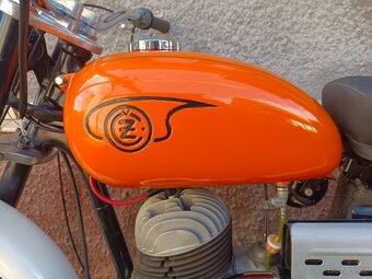 stavba trialu terénní závodní motocykl čz 125 nebo 175 ccm - 20
