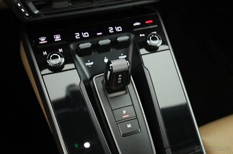 Porsche 911/ 992/ Carrera Cabriolet/ DPH - 20