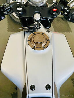 Husqvarna Vitpilen 401 = TOP STAV / VÝKON do 35 - 20
