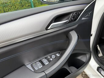 BMW X3 xDrive 30d 210kW M-paket 5L-Záruka ČR - 20