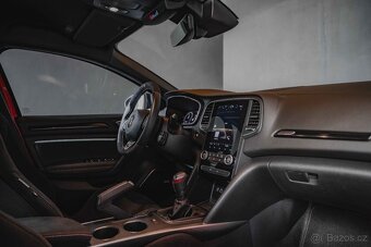 Renault Mégane RS-Trophy-1.m-R19 - 20