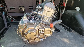 Motor Honda afrika twin 1100 najeto 800 km - 20