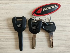 Honda CB500X, 2020, 1. majitel, plná výbava - 20